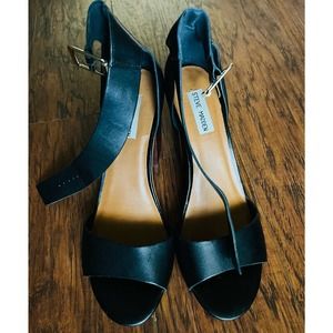 Steve Madden Carrson Sandal